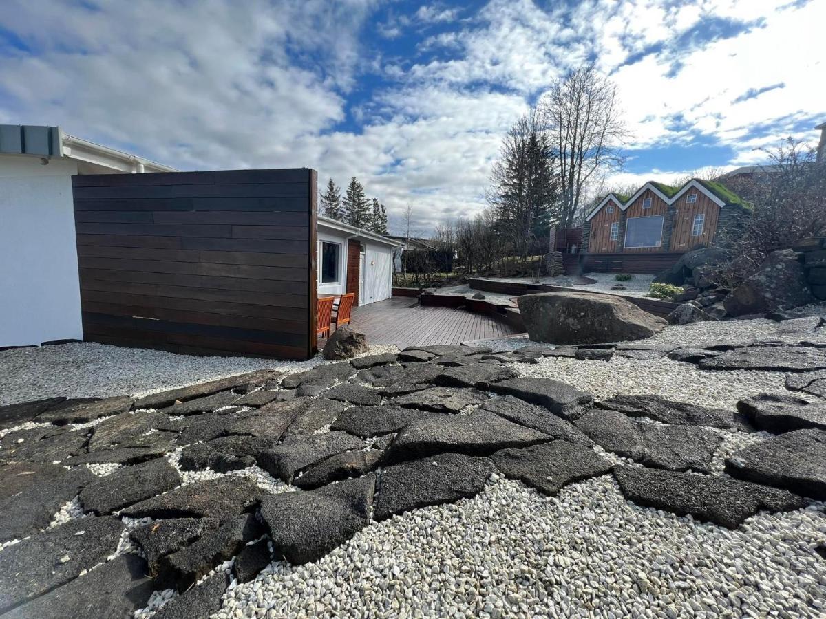 ICELAND SJF Villa, Hot tub&Outdoor Sauna Amazing Mountains&City View Over Reykjavík Reiquiavique Exterior foto