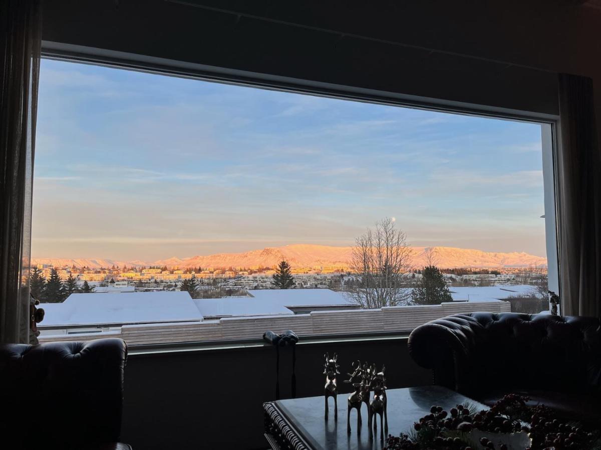 ICELAND SJF Villa, Hot tub&Outdoor Sauna Amazing Mountains&City View Over Reykjavík Reiquiavique Exterior foto